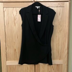 NWT CAbi Origami Top size Small